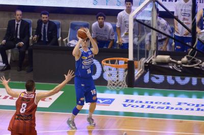 TREVISO 22 10 2017 LNP CAMPIONATO 2017-2018 NUTRIBULLET TREVISO BASKET - FORLI