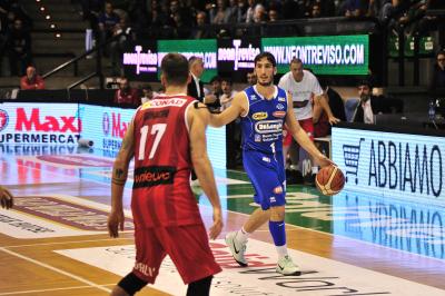TREVISO 22 10 2017 LNP CAMPIONATO 2017-2018 NUTRIBULLET TREVISO BASKET - FORLI