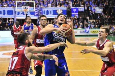 TREVISO 22 10 2017 LNP CAMPIONATO 2017-2018 NUTRIBULLET TREVISO BASKET - FORLI
