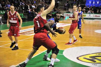TREVISO 22 10 2017 LNP CAMPIONATO 2017-2018 NUTRIBULLET TREVISO BASKET - FORLI