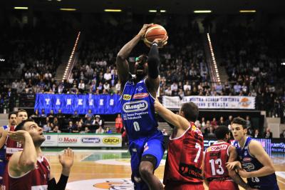 TREVISO 22 10 2017 LNP CAMPIONATO 2017-2018 NUTRIBULLET TREVISO BASKET - FORLI