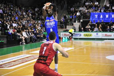 TREVISO 22 10 2017 LNP CAMPIONATO 2017-2018 NUTRIBULLET TREVISO BASKET - FORLI