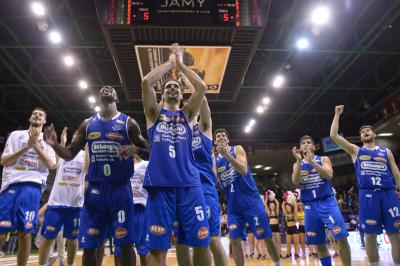 TREVISO 22 10 2017 LNP CAMPIONATO 2017-2018 NUTRIBULLET TREVISO BASKET - FORLI
