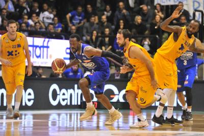 TREVISO 29 10 2017 LNP CAMPIONATO 2017-2018 NUTRIBULLET TREVISO BASKET - MONTEGRANARO