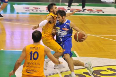 TREVISO 29 10 2017 LNP CAMPIONATO 2017-2018 NUTRIBULLET TREVISO BASKET - MONTEGRANARO
