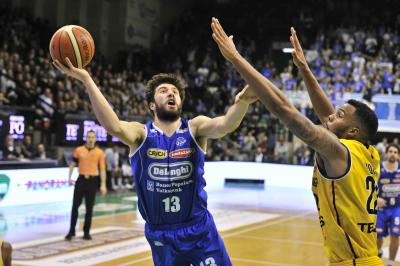 TREVISO 19 11 2017 LNP CAMPIONATO 2017-2018 NUTRIBULLET TREVISO BASKET - VERONA
