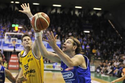 TREVISO 19 11 2017 LNP CAMPIONATO 2017-2018 NUTRIBULLET TREVISO BASKET - VERONA