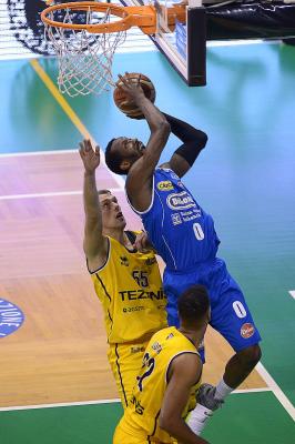 TREVISO 19 11 2017 LNP CAMPIONATO 2017-2018 NUTRIBULLET TREVISO BASKET - VERONA