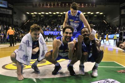 TREVISO 19 11 2017 LNP CAMPIONATO 2017-2018 NUTRIBULLET TREVISO BASKET - VERONA
