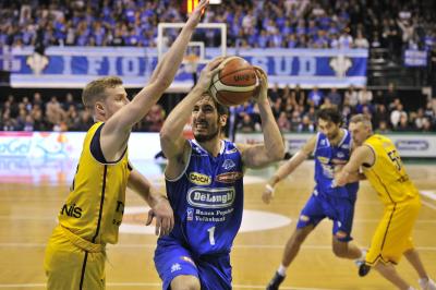 TREVISO 19 11 2017 LNP CAMPIONATO 2017-2018 NUTRIBULLET TREVISO BASKET - VERONA