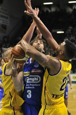 TREVISO 19 11 2017 LNP CAMPIONATO 2017-2018 NUTRIBULLET TREVISO BASKET - VERONA