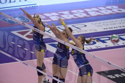 TREVISO 26 11 2017 LEGAVOLLEY CAMPIONATO 2017-2018  PROSECCO DOC IMOCO - LUI-JO MODENA