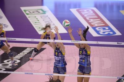 TREVISO 26 11 2017 LEGAVOLLEY CAMPIONATO 2017-2018  PROSECCO DOC IMOCO - LUI-JO MODENA