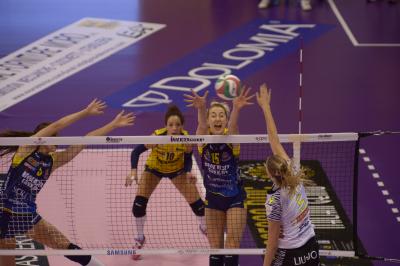 TREVISO 26 11 2017 LEGAVOLLEY CAMPIONATO 2017-2018  PROSECCO DOC IMOCO - LUI-JO MODENA