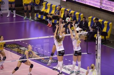 TREVISO 26 11 2017 LEGAVOLLEY CAMPIONATO 2017-2018  PROSECCO DOC IMOCO - LUI-JO MODENA