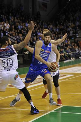 TREVISO 03 12 2017 LNP CAMPIONATO 2017-2018 NUTRIBULLET TREVISO BASKET - FORTITUDO BOLOGNA