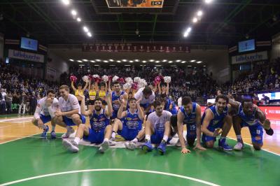 TREVISO 03 12 2017 LNP CAMPIONATO 2017-2018 NUTRIBULLET TREVISO BASKET - FORTITUDO BOLOGNA