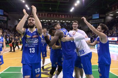 TREVISO 03 12 2017 LNP CAMPIONATO 2017-2018 NUTRIBULLET TREVISO BASKET - FORTITUDO BOLOGNA
