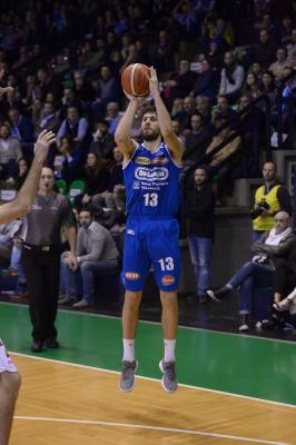 TREVISO 17 12 2017 LNP CAMPIONATO 2017-2018 NUTRIBULLET TREVISO BASKET - RAVENNA