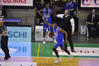 TREVISO 17 12 2017 LNP CAMPIONATO 2017-2018 NUTRIBULLET TREVISO BASKET - RAVENNA