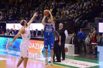 TREVISO 17 12 2017 LNP CAMPIONATO 2017-2018 NUTRIBULLET TREVISO BASKET - RAVENNA