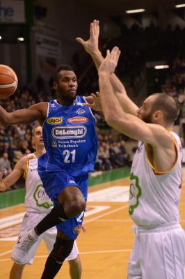 TREVISO 17 12 2017 LNP CAMPIONATO 2017-2018 NUTRIBULLET TREVISO BASKET - RAVENNA