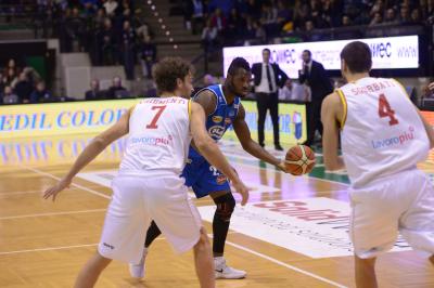 TREVISO 17 12 2017 LNP CAMPIONATO 2017-2018 NUTRIBULLET TREVISO BASKET - RAVENNA