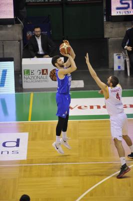 TREVISO 17 12 2017 LNP CAMPIONATO 2017-2018 NUTRIBULLET TREVISO BASKET - RAVENNA