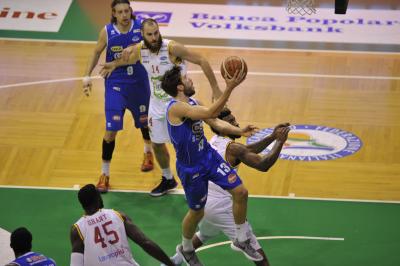 TREVISO 17 12 2017 LNP CAMPIONATO 2017-2018 NUTRIBULLET TREVISO BASKET - RAVENNA