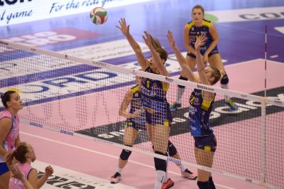 TREVISO 18 12 2017 LEGAVOLLEY CAMPIONATO 2017-2018  PROSECCO DOC IMOCO - SAUGELLA MONZA