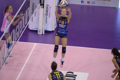 TREVISO 18 12 2017 LEGAVOLLEY CAMPIONATO 2017-2018  PROSECCO DOC IMOCO - SAUGELLA MONZA