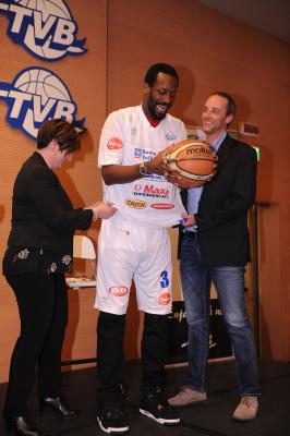 TREVISO 21 12 2017 LNP CAMPIONATO 2017-2018 NUTRIBULLET TREVISO BASKET - FESTA NATALE