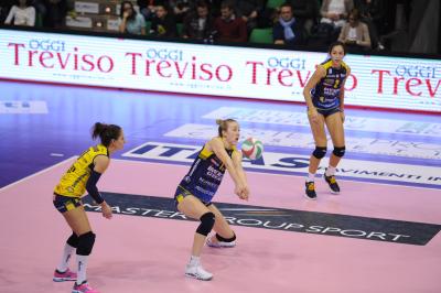 TREVISO 26 12 2017 LEGAVOLLEY CAMPIONATO 2017-2018  PROSECCO DOC IMOCO - POMI