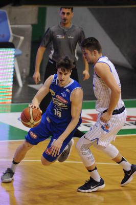 TREVISO 29 12 2017 LNP CAMPIONATO 2017-2018 NUTRIBULLET TREVISO BASKET - ROSETO