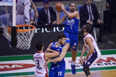TREVISO 13 01 2018 LNP CAMPIONATO 2017-2018 NUTRIBULLET TREVISO BASKET - PIACENZA