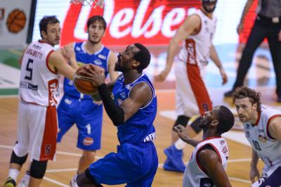 TREVISO 13 01 2018 LNP CAMPIONATO 2017-2018 NUTRIBULLET TREVISO BASKET - PIACENZA