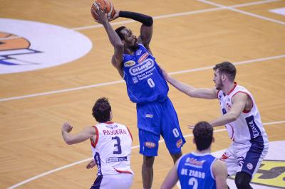 TREVISO 13 01 2018 LNP CAMPIONATO 2017-2018 NUTRIBULLET TREVISO BASKET - PIACENZA
