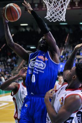 TREVISO 13 01 2018 LNP CAMPIONATO 2017-2018 NUTRIBULLET TREVISO BASKET - PIACENZA