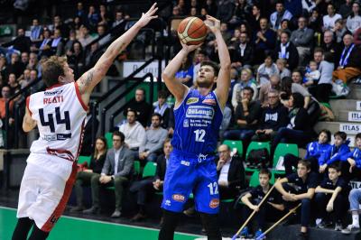 TREVISO 13 01 2018 LNP CAMPIONATO 2017-2018 NUTRIBULLET TREVISO BASKET - PIACENZA