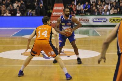 TREVISO 28 01 2018 LNP CAMPIONATO 2017-2018 NUTRIBULLET TREVISO BASKET - JESI