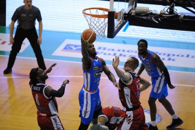 TREVISO 11 02 2018 LNP CAMPIONATO 2017-2018 NUTRIBULLET TREVISO BASKET - MANTOVA