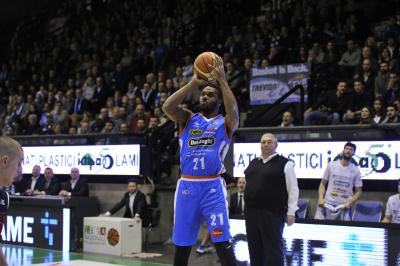 TREVISO 11 02 2018 LNP CAMPIONATO 2017-2018 NUTRIBULLET TREVISO BASKET - MANTOVA
