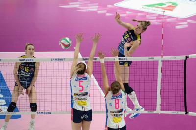 BOLOGNA 18 02 2018 LEGAVOLLEY COPPA ITALIA 2017-2018  PROSECCO DOC IMOCO - IGOR GORGONZOLA NOVARA