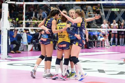 BOLOGNA 18 02 2018 LEGAVOLLEY COPPA ITALIA 2017-2018  PROSECCO DOC IMOCO - IGOR GORGONZOLA NOVARA