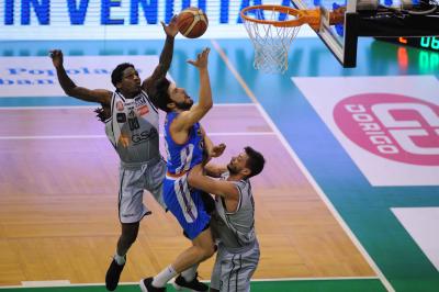 TREVISO 25 03 2018 LNP CAMPIONATO 2017-2018 NUTRIBULLET TREVISO BASKET - UDINE