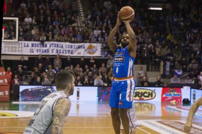 TREVISO 25 03 2018 LNP CAMPIONATO 2017-2018 NUTRIBULLET TREVISO BASKET - UDINE
