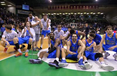 TREVISO 08 043 2018 LNP CAMPIONATO 2017-2018 NUTRIBULLET TREVISO BASKET - IMOLA