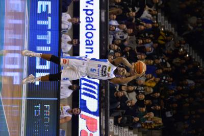 TREVISO 18 11 2018 LNP CAMPIONATO 2018-2019 NUTRIBULLET TREVISO BASKET - JESI