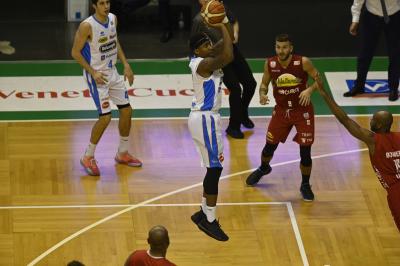 TREVISO 05 12 2018 LNP CAMPIONATO 2018-2019 DE LONGHI TREVISO BASKET - IMOLA