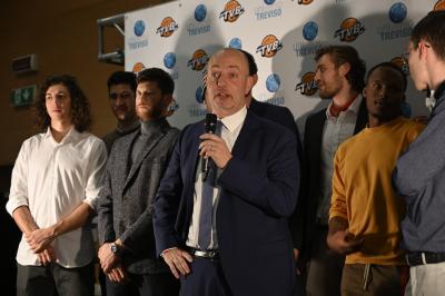 TREVISO 20 12 2018 LNP CAMPIONATO 2018-2019 DE LONGHI TREVISO BASKET - FESTA NATALE